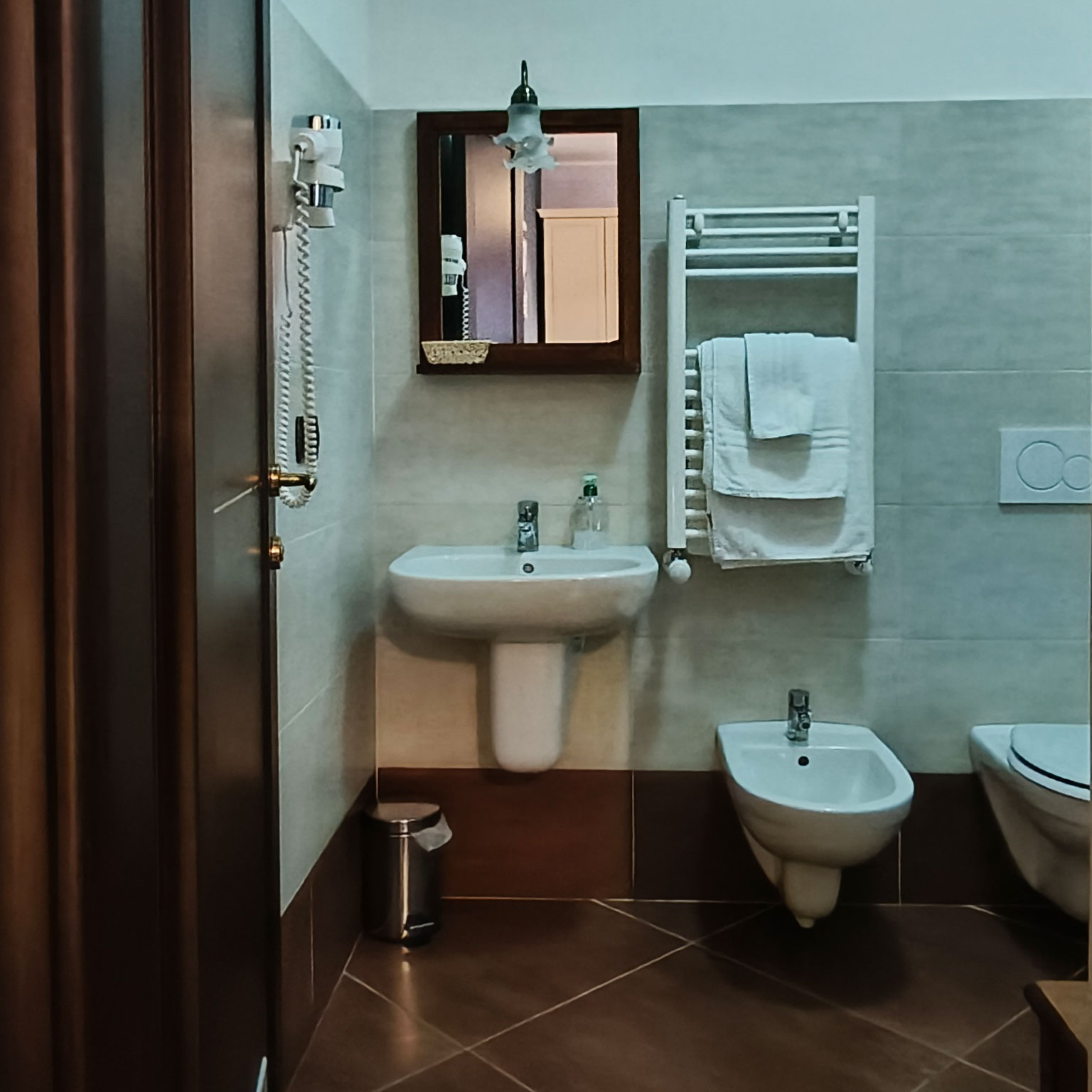 Bagno_in_camera_bed_and_breakfast_arcobaleno_Potenza_Basilicata