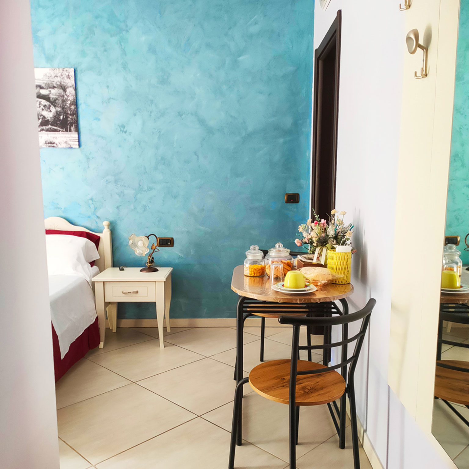 Camera_doppia_colazione_bed_and_breakfast_arcobaleno_Potenza_Basilicata
